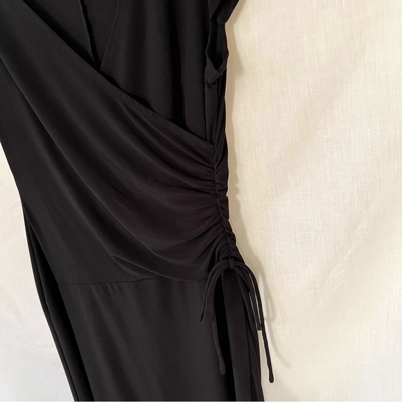 **SOLD** Black Faux Wrap Midi Dress with Flattering Ruched Waist Size 8 - Picture 8 of 9